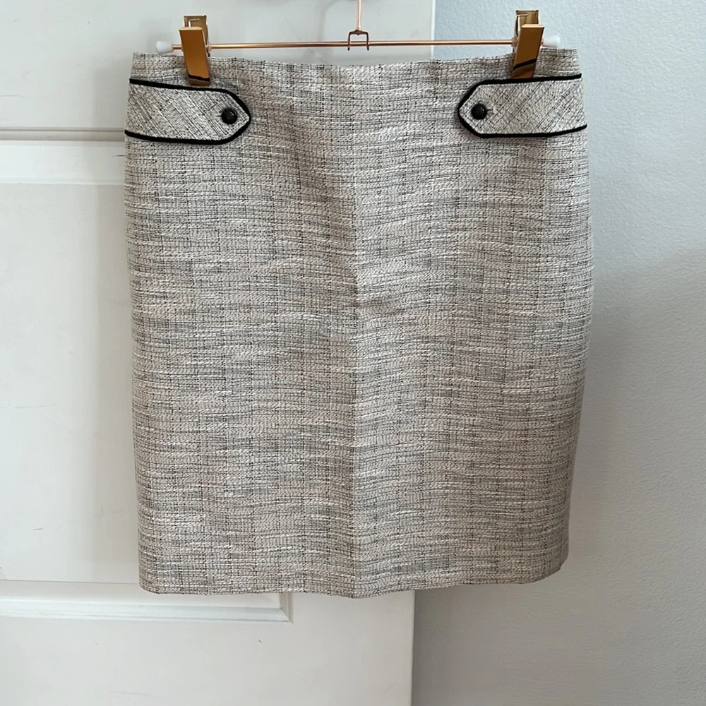 White House Black Market Jacket and Skirt SET - Picture 10 of 16